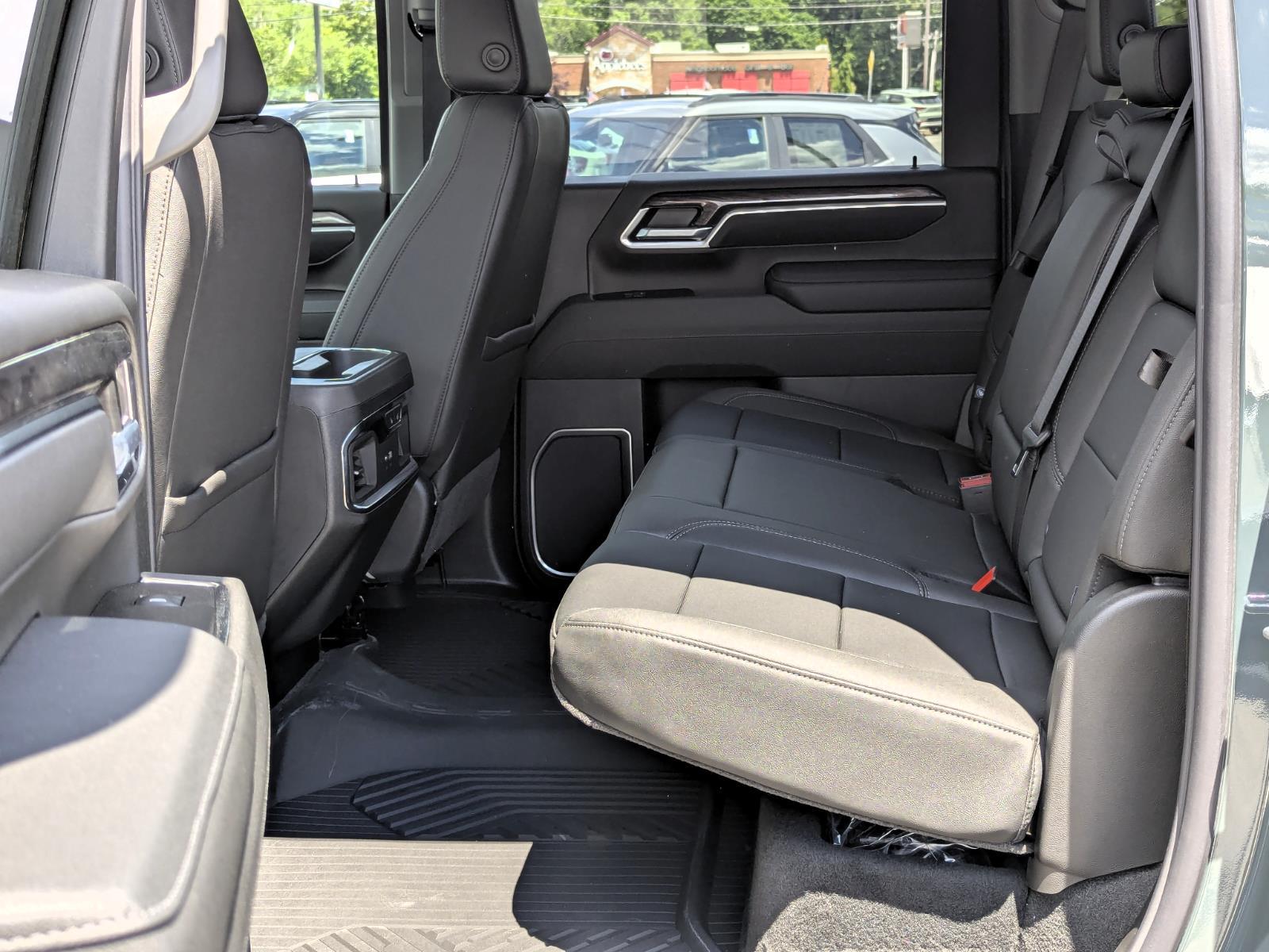 2026 Chevrolet Silverado 2500 HD LTZ - Photo 43