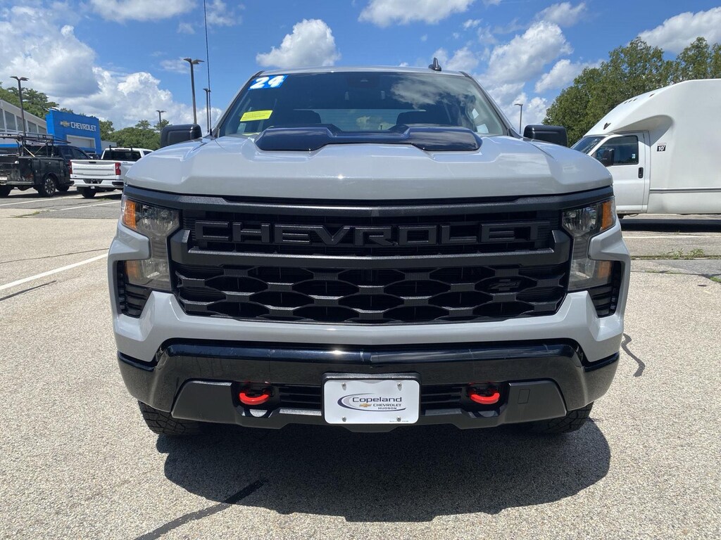 Used 2024 Chevrolet Silverado 1500 Custom Trail Boss Truck Crew Cab