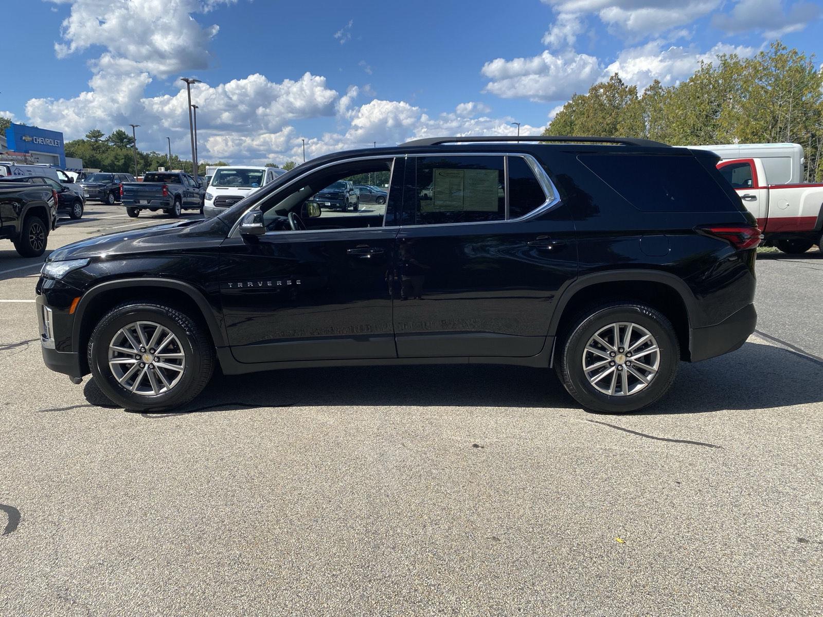 2023 Chevrolet Traverse Cloth 1LT photo 4