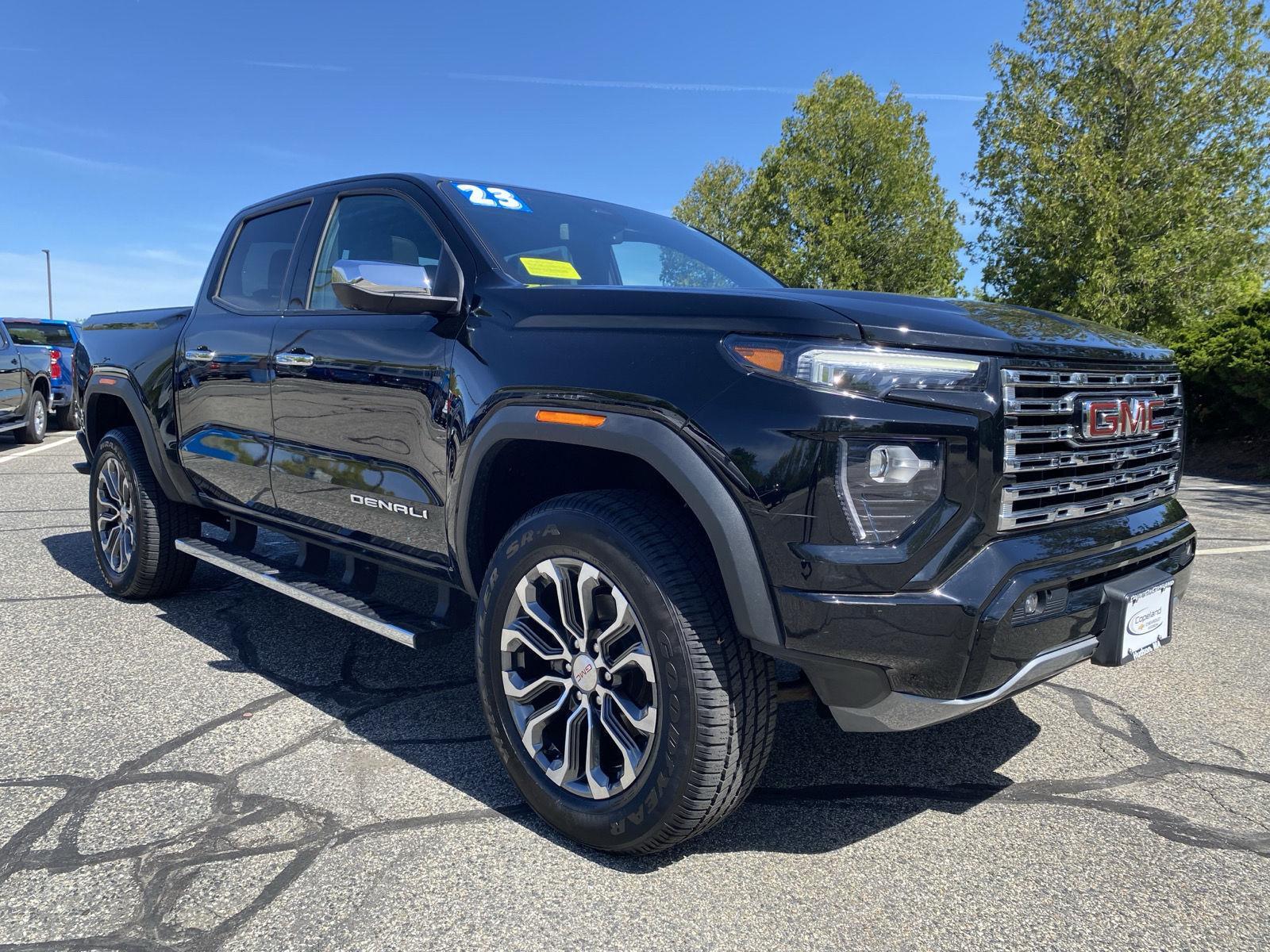 2023 GMC Canyon 4WD Denali Crew Cab Short Box's photo