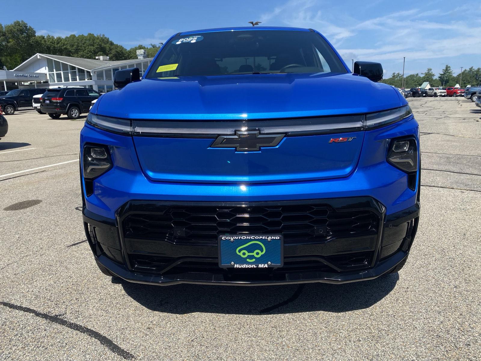 Used 2025 Chevrolet Silverado EV RST with VIN 1GC402EL5SU405265 for sale in Hudson, MA