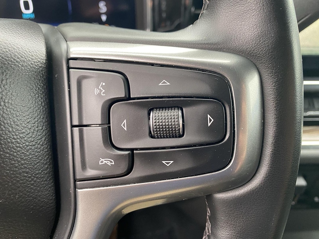 2025 Chevrolet Silverado 1500 LT - Photo 24
