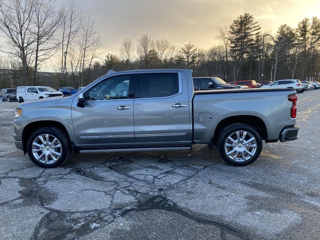 Used 2024 Chevrolet Silverado 1500 High Country Truck Crew Cab