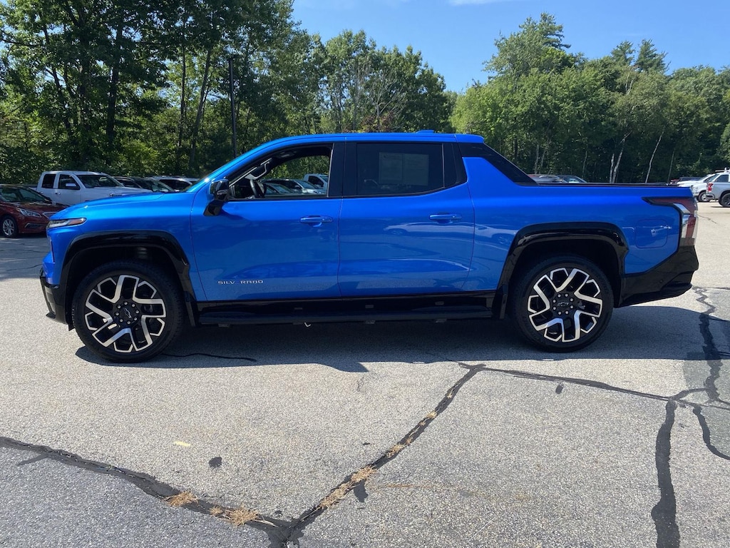 Used 2025 Chevrolet Silverado EV RST - Max Range Truck