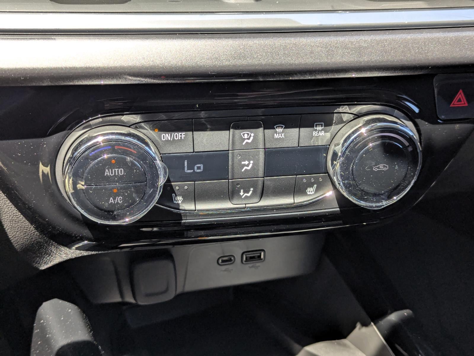 2026 Chevrolet Trax Activ - Photo 26