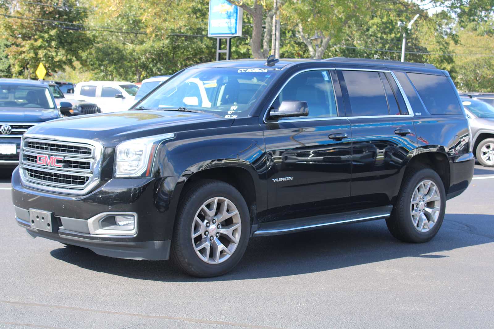 2018 Gmc Yukon SLT photo 2