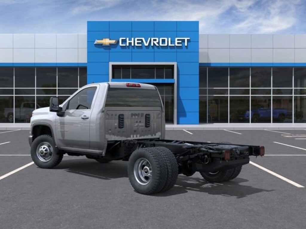 New 2025 Chevrolet Silverado 3500 HD Chassis Cab Work Truck Truck