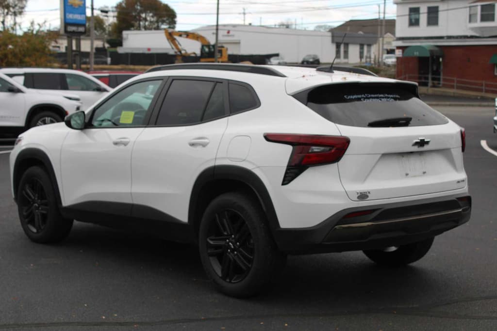 Certified 2025 Chevrolet Trax ACTIV SUV