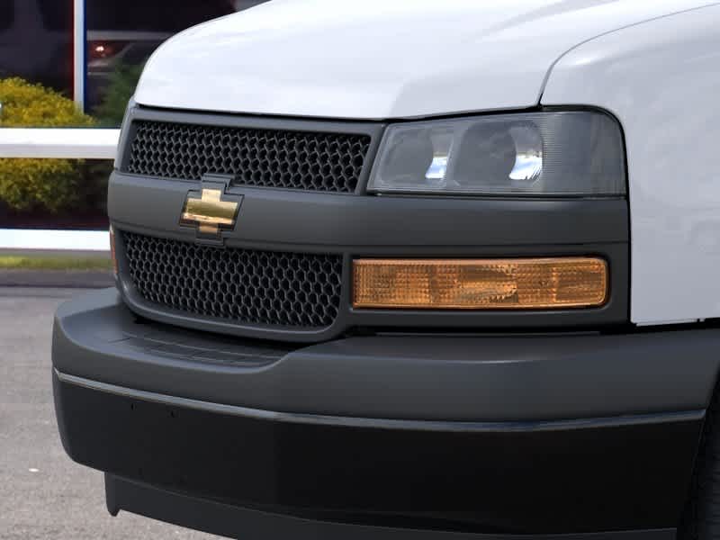 2025 Chevrolet Express Cargo Work Van - Photo 13