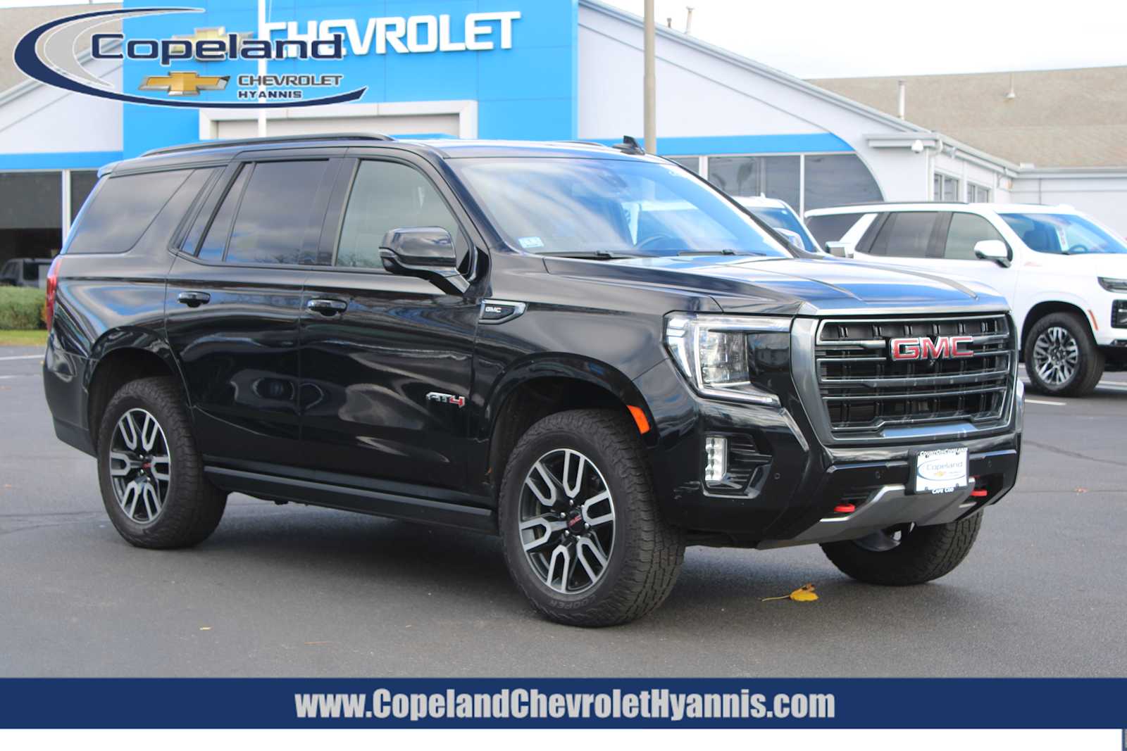 2021 GMC Yukon AT4's photo