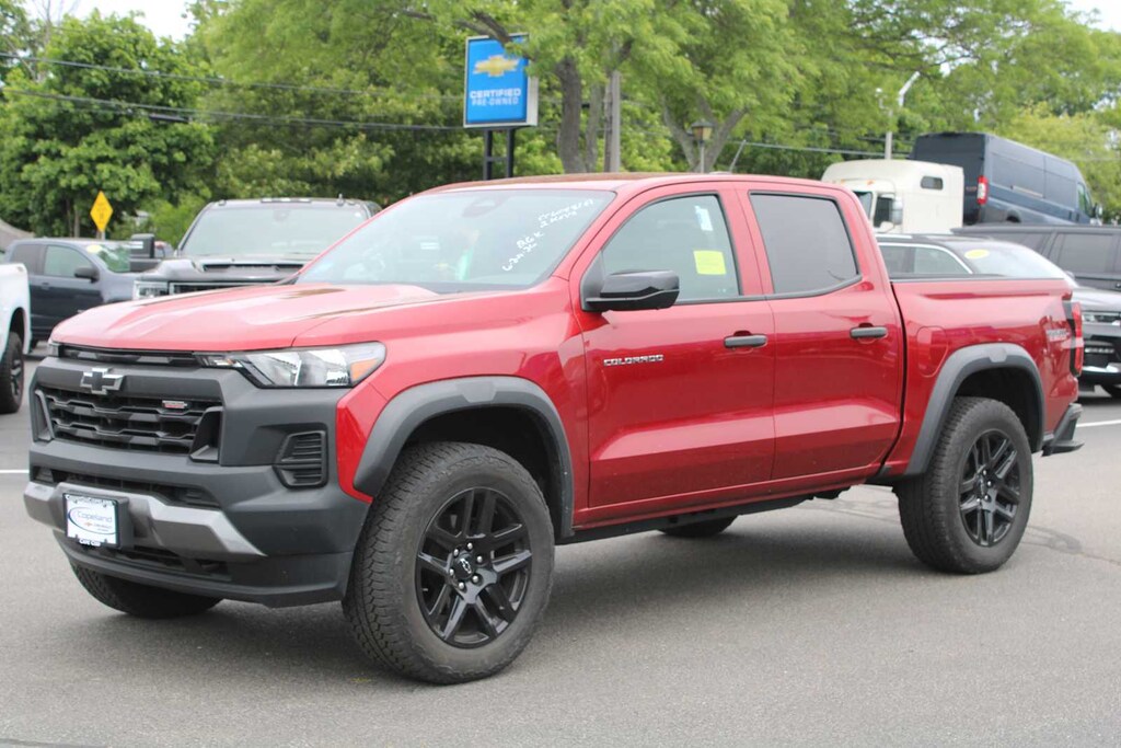 Used 2024 Chevrolet Colorado Trail Boss Truck Crew Cab