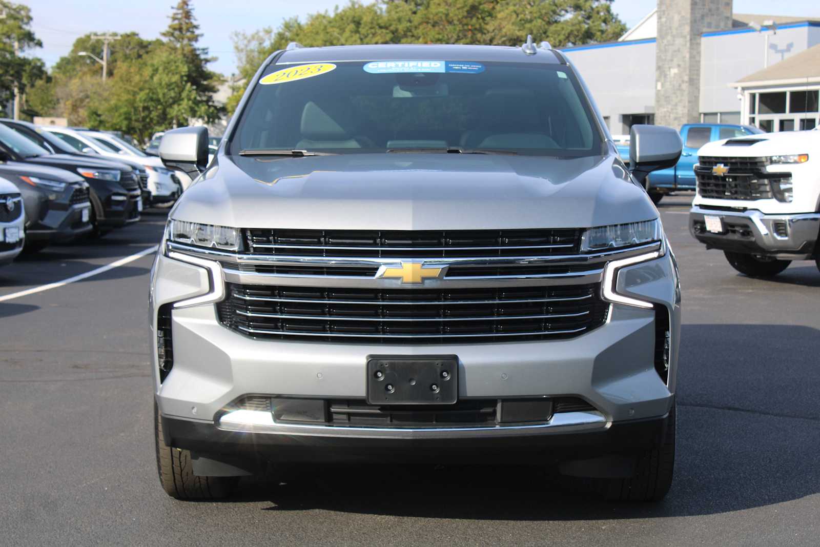 2023 Chevrolet Tahoe LT photo 2