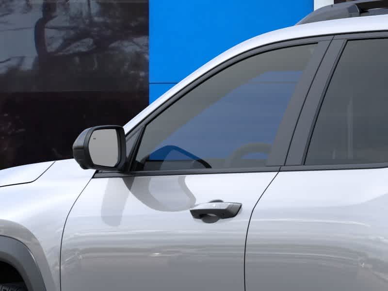 2027 Chevrolet Equinox LT - Photo 12