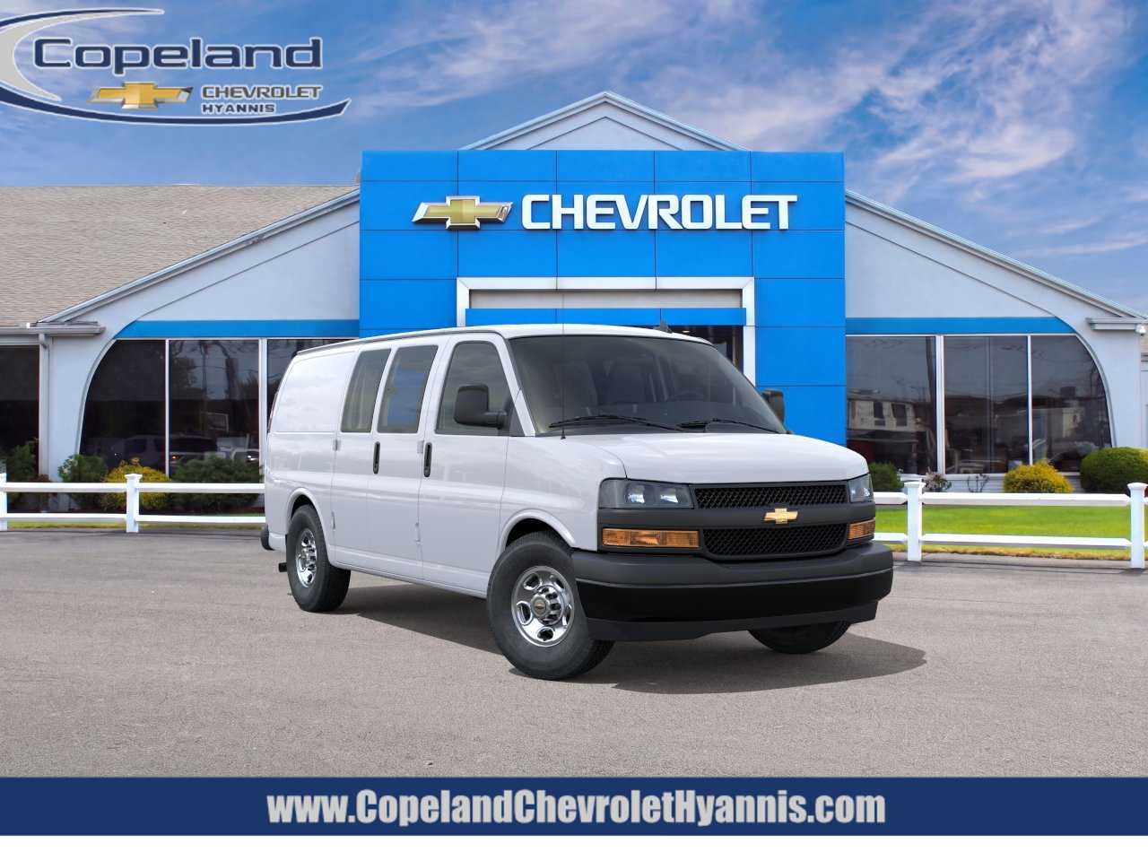 2025 Chevrolet Express Cargo