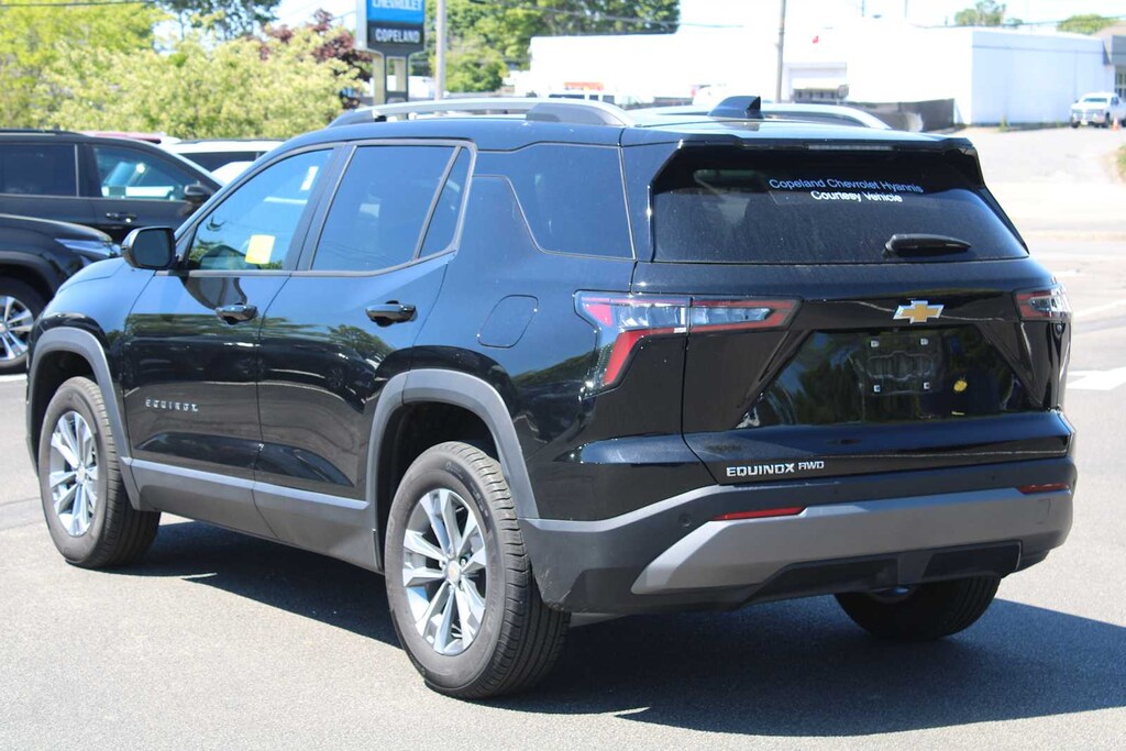 Used 2025 Chevrolet Equinox LT SUV