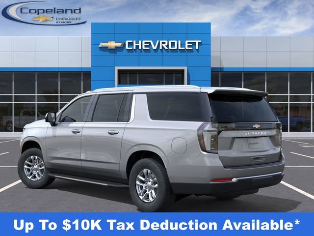2025 Chevrolet Suburban LT photo 3