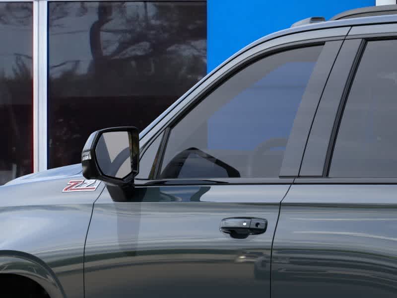 2026 Chevrolet Tahoe Z71 - Photo 12