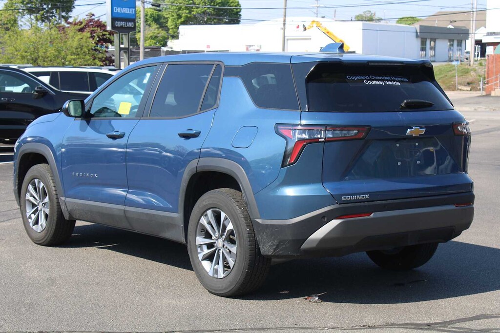 Used 2025 Chevrolet Equinox LT SUV