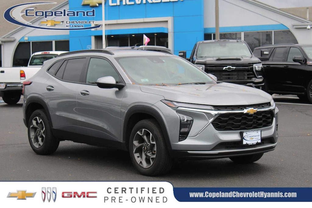 Certified 2025 Chevrolet Trax LT SUV