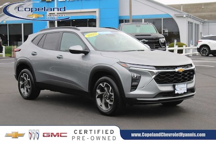 2025 Chevrolet Trax LT SUV