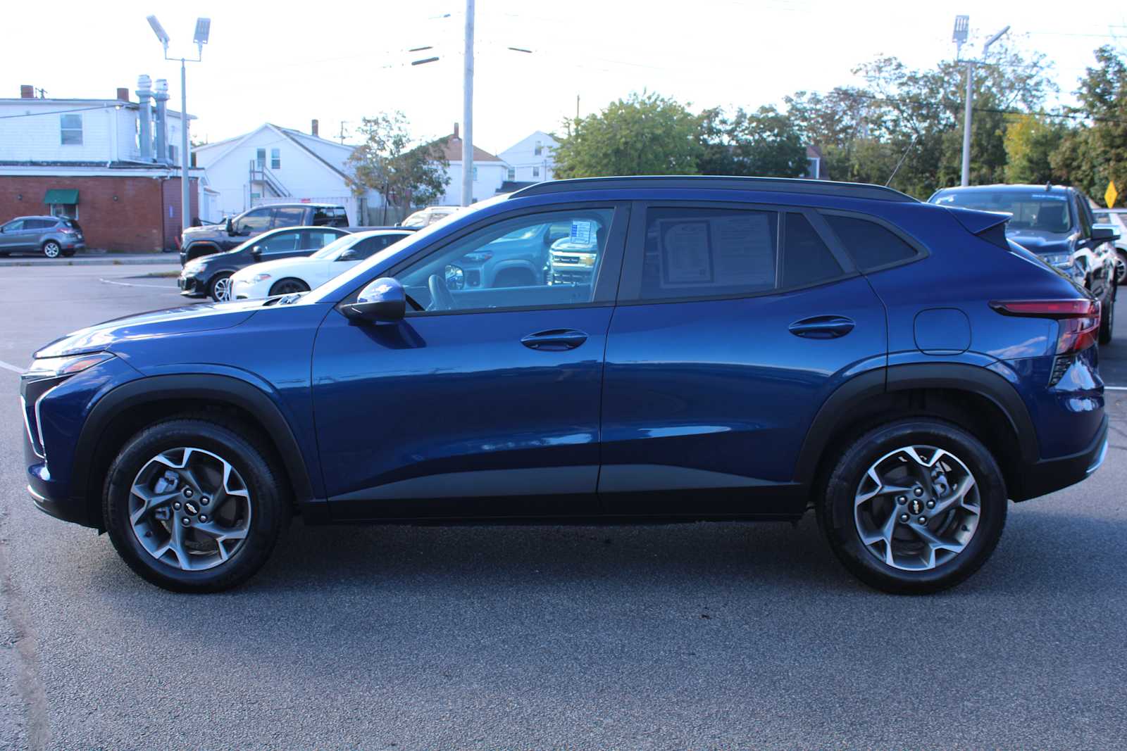Used 2024 Chevrolet Trax LT SUV