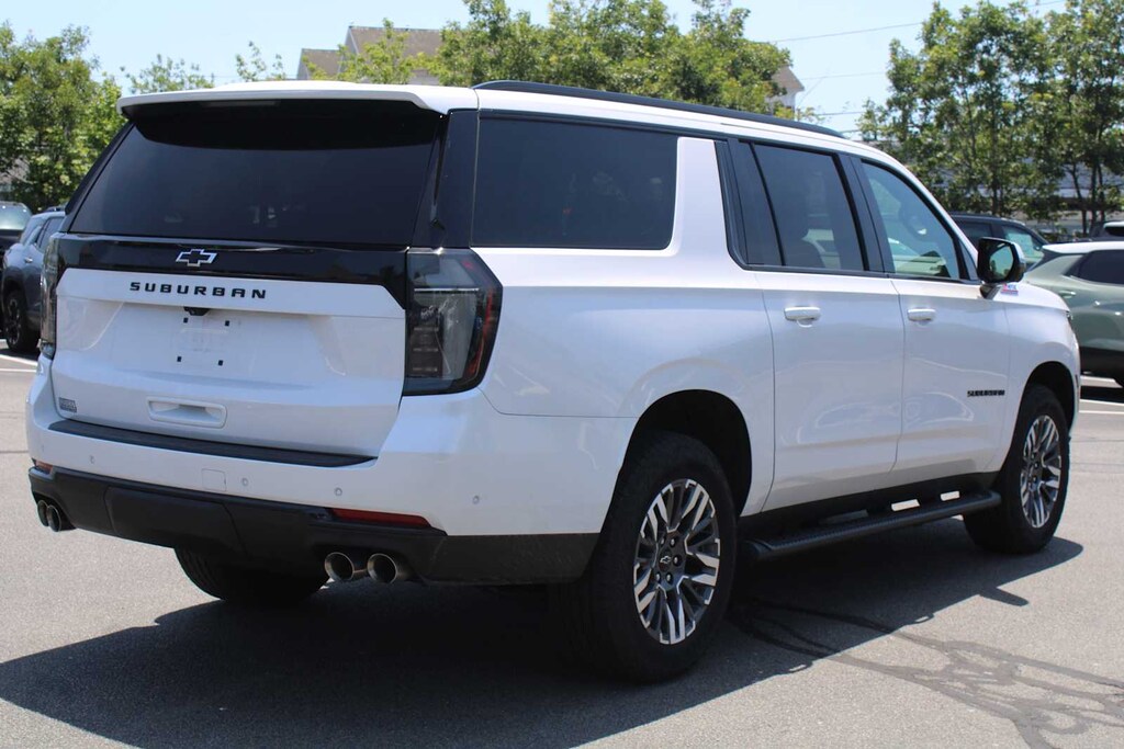 Used 2025 Chevrolet Suburban Z71 SUV
