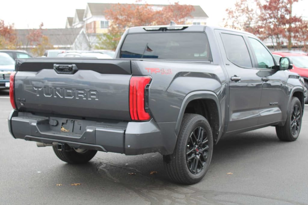 2024 Toyota Tundra SR5 photo 4