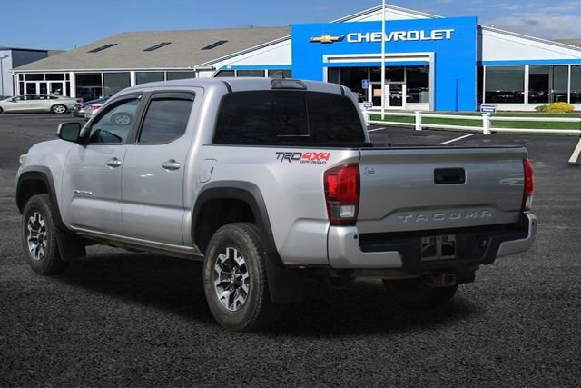 2019 Toyota Tacoma SR V6 photo 3