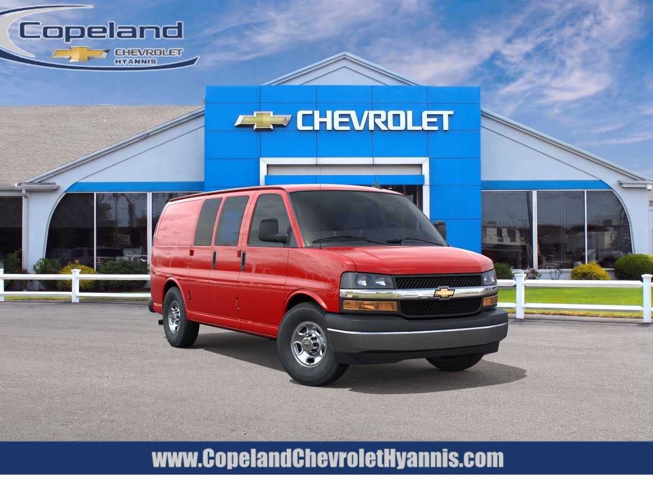 2026 Chevrolet Express 2500 Work Van HD's photo