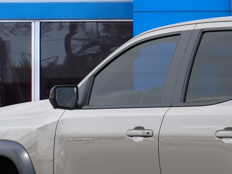 2026 Chevrolet Colorado ZR2 - Photo 12