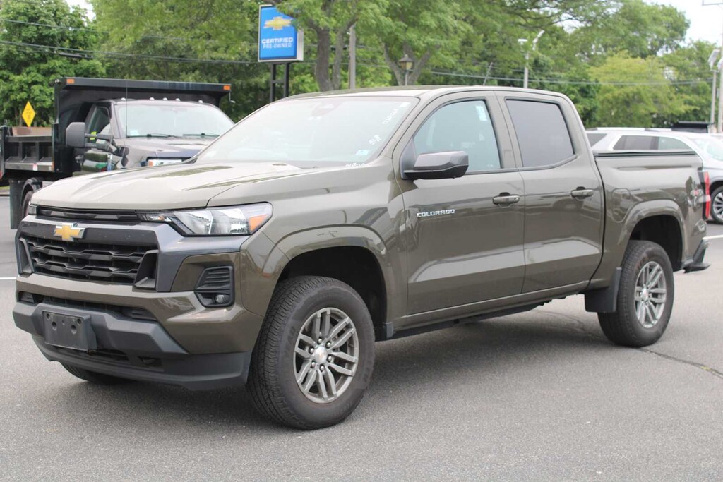Used 2024 Chevrolet Colorado LT Truck