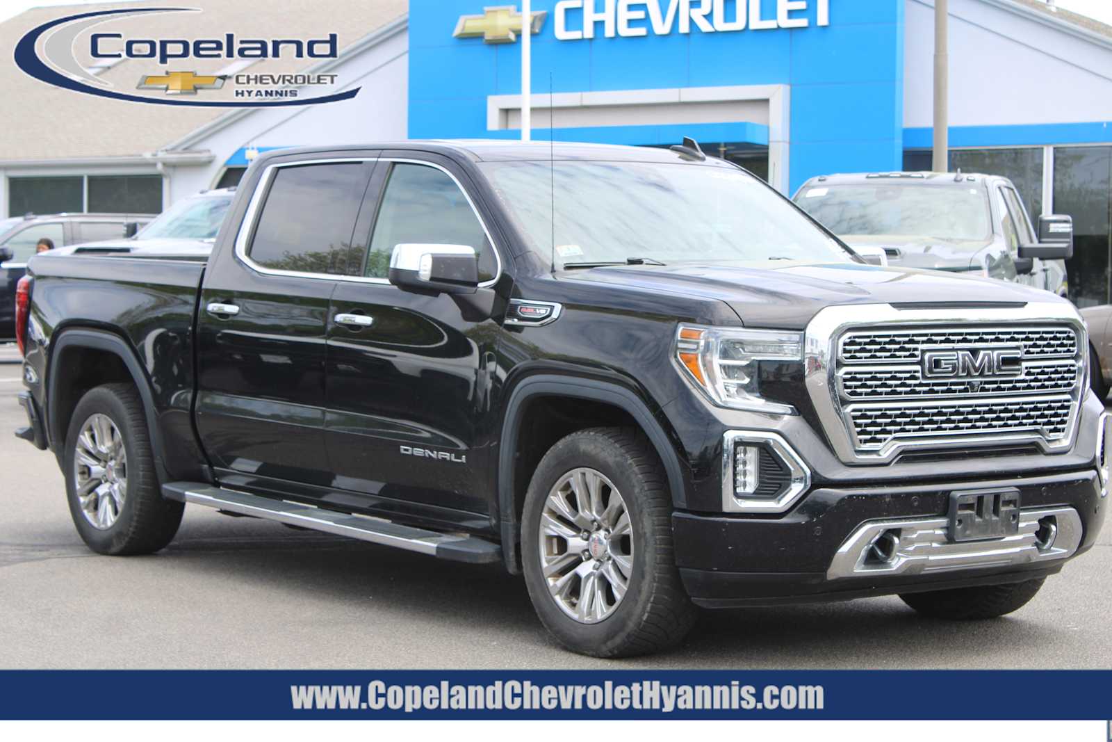 2019 GMC Sierra 4WD Crew Cab Short Box's photo