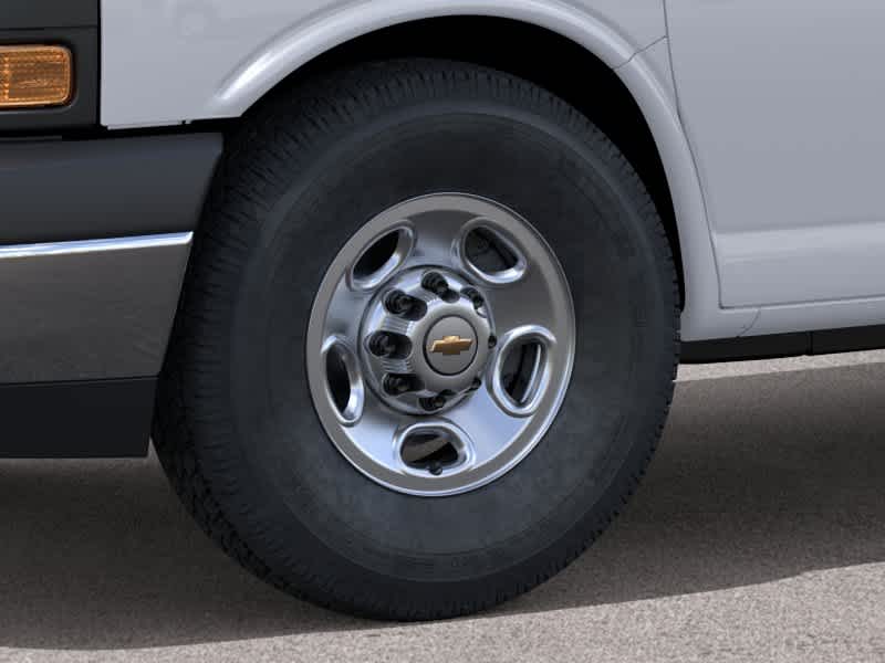 2025 Chevrolet Express Cargo Work Van - Photo 9