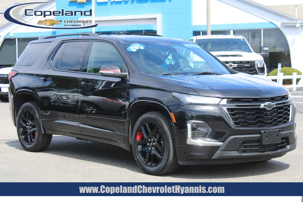 Used 2024 Chevrolet Traverse Limited Premier SUV
