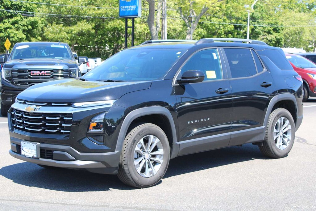 Used 2025 Chevrolet Equinox LT SUV