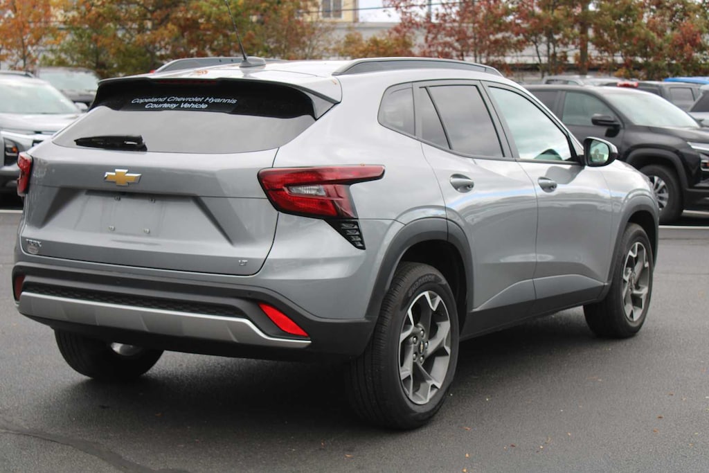 Certified 2025 Chevrolet Trax LT SUV