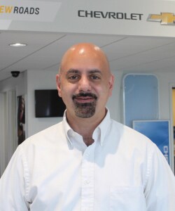 Staff member David Easa from ID_7e51f02137e5