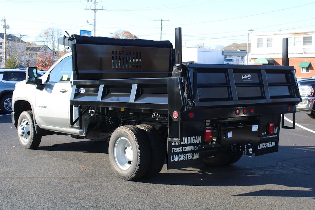 New 2025 Chevrolet Silverado 3500 HD Chassis Cab Work Truck Truck