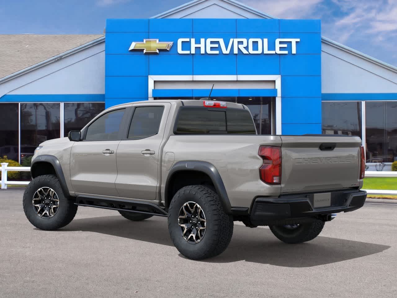 2026 Chevrolet Colorado ZR2 - Photo 3