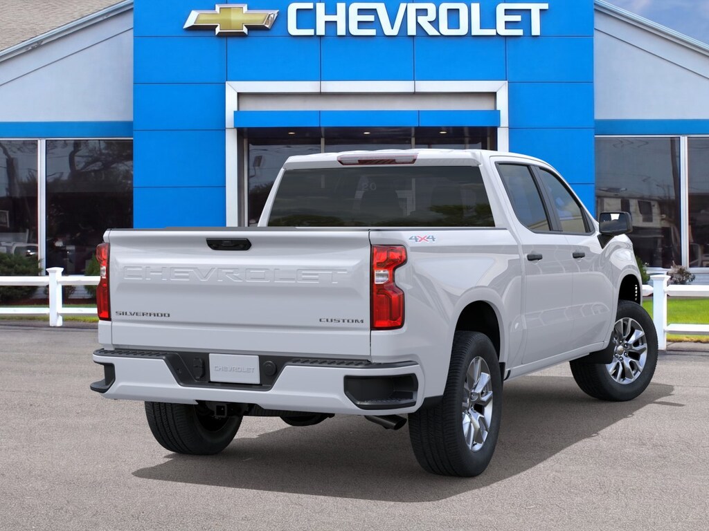 New 2026 Chevrolet Silverado 1500 Custom Truck