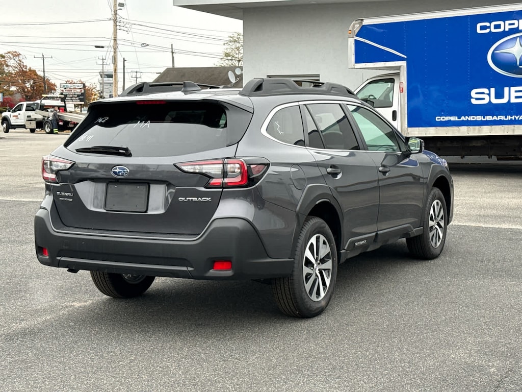 New 2025 Subaru Outback Premium SUV