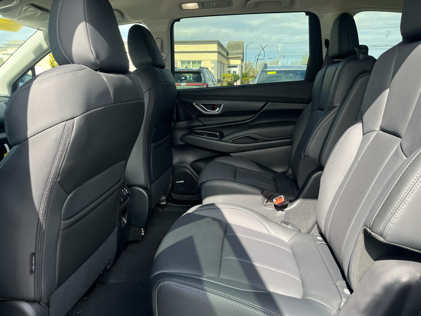 2026 Subaru Ascent Limited - Photo 22