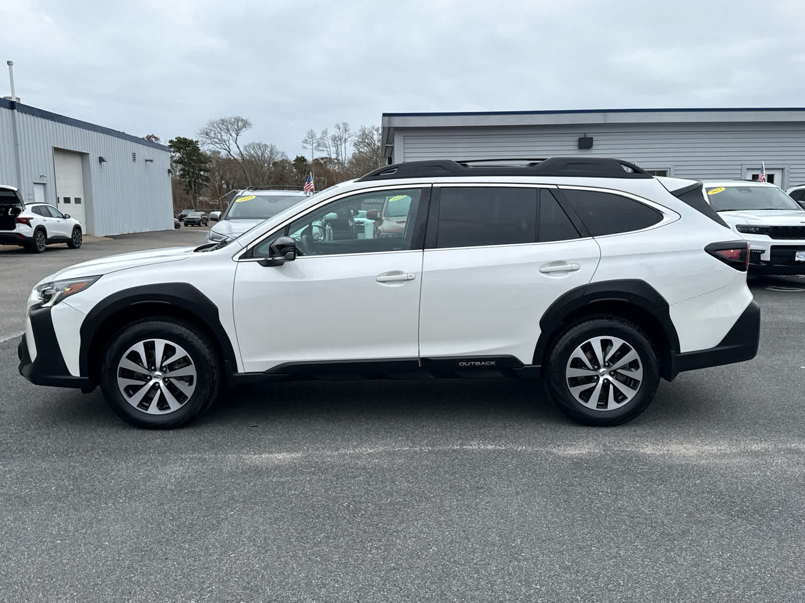 2024 Subaru Outback Premium photo 4