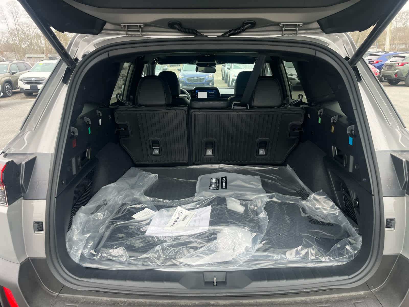 2026 Subaru Outback Limited - Photo 12