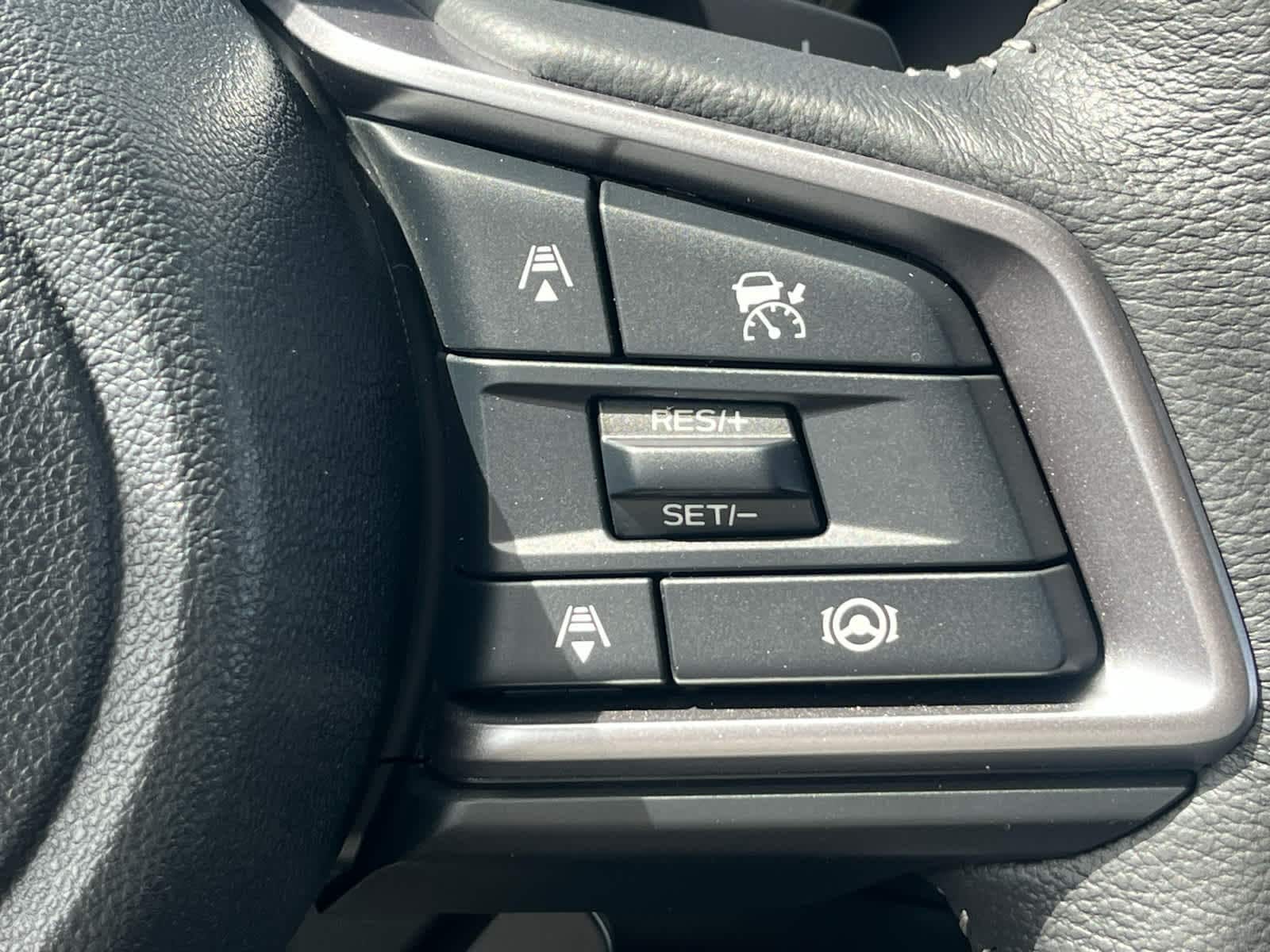 2026 Subaru Ascent Limited - Photo 16