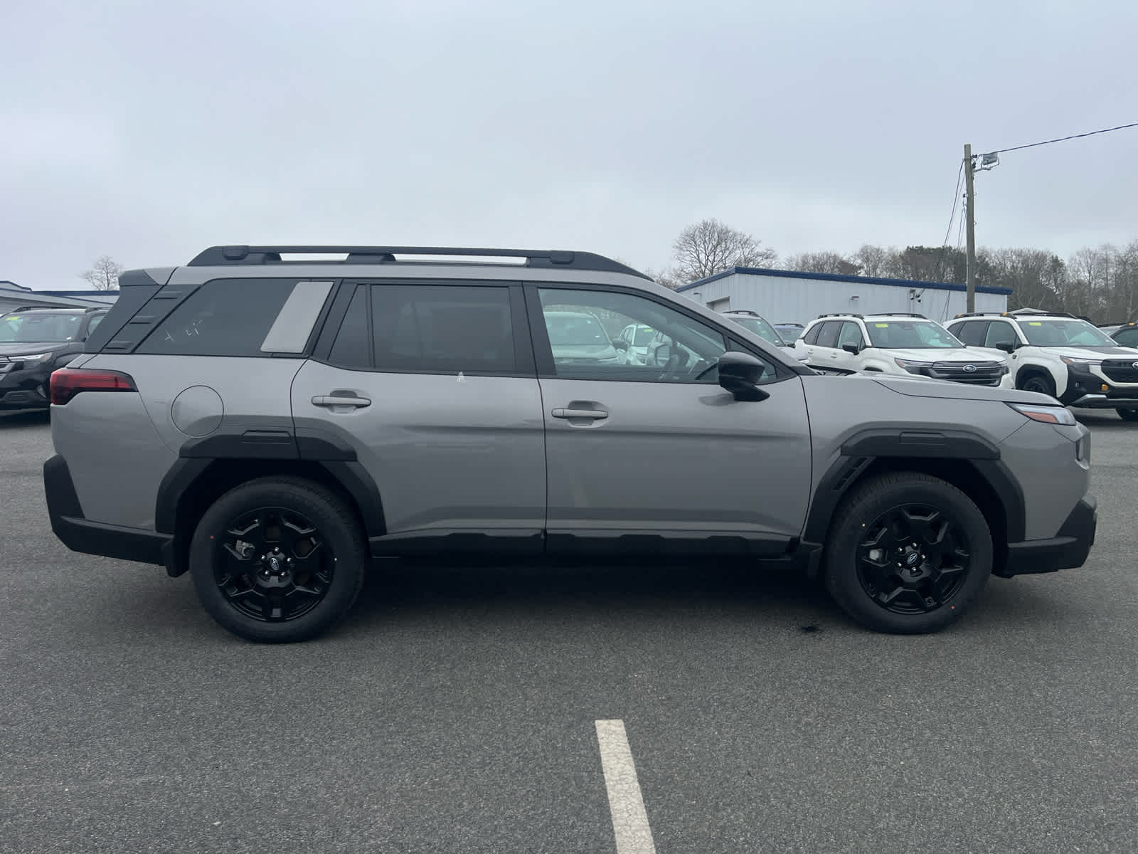 2026 Subaru Outback Limited - Photo 8