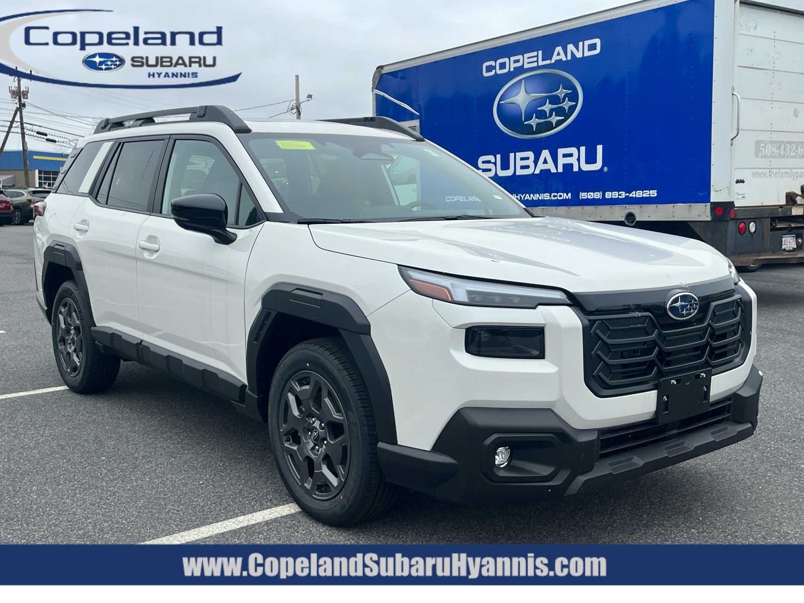 2026 Subaru Outback Premium's photo
