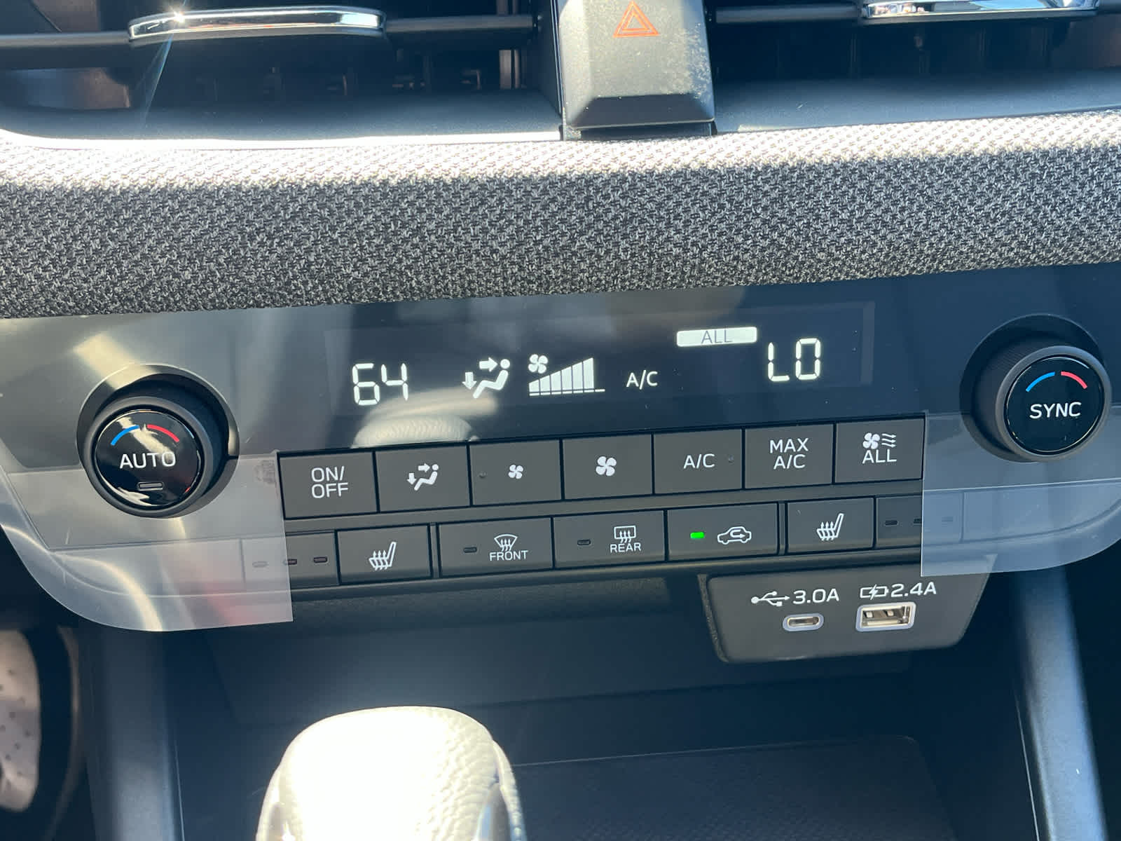 2026 Subaru Outback Premium - Photo 21