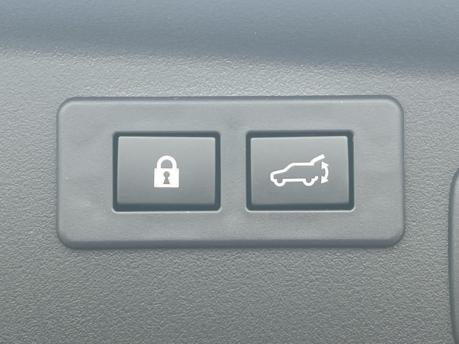 2026 Subaru Outback Limited - Photo 23