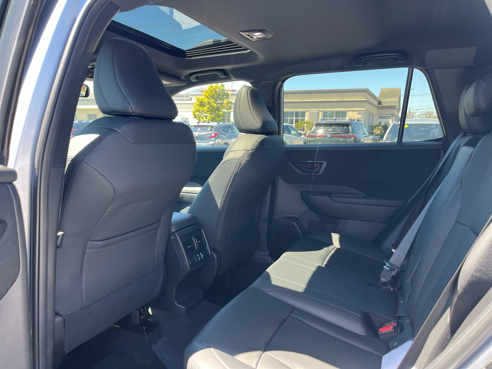 2026 Subaru Outback Premium - Photo 11